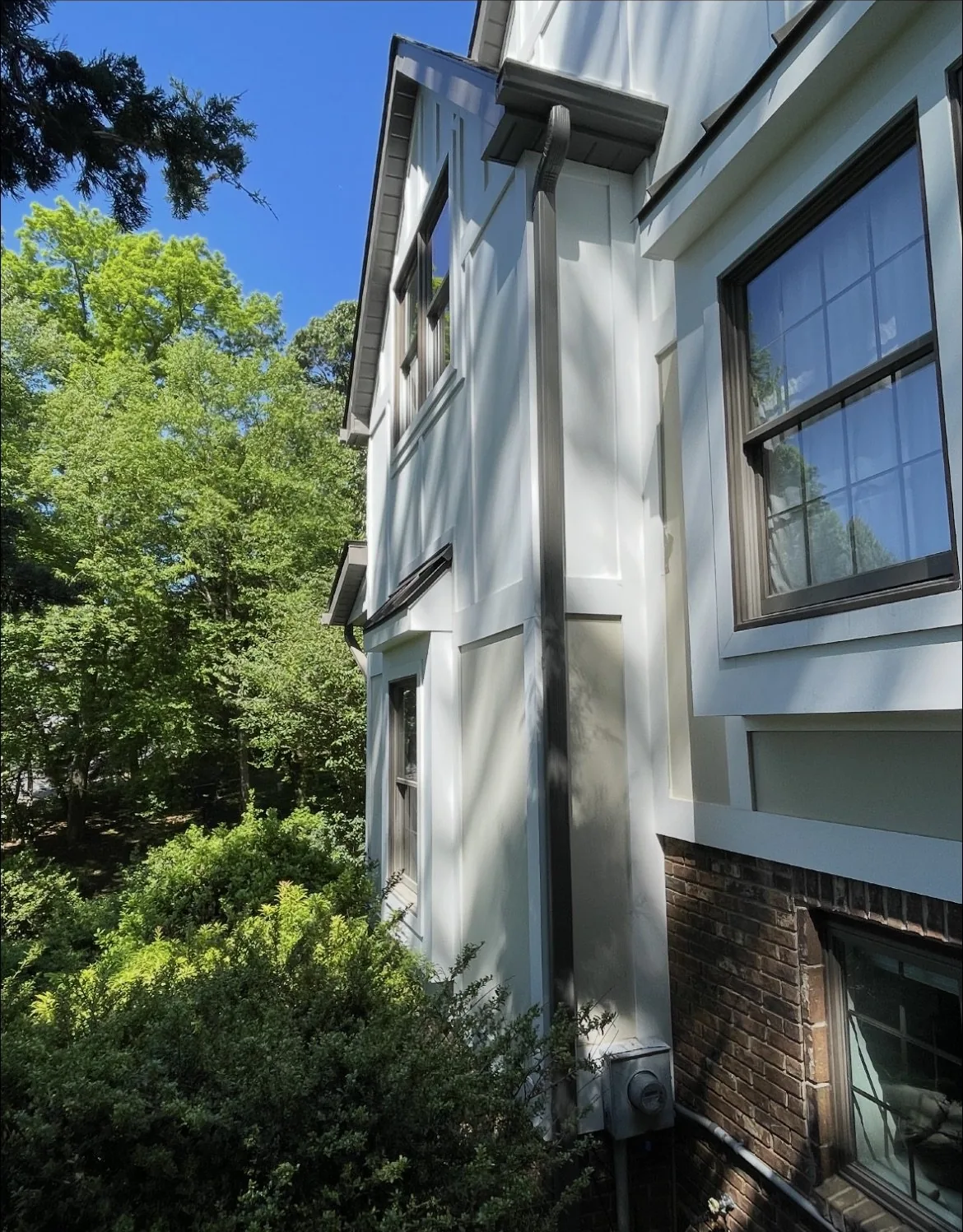 6-inch colored gutters on a board-and-batten Holmdel NJ home